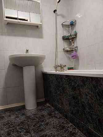 Трёхкомнатная на Днепродзержинской Донецк