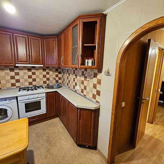 Продажа однокомнатной крупногабаритной квартиры в Калининском районе, улица Нижнеудинская. Донецк