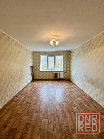 Срочная продажа 3 комн. квартиры, мкр-н Зеленый Макеевка - изображение 1