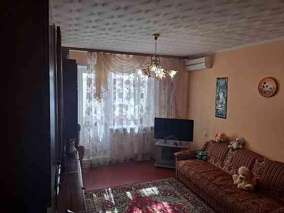 Продам отличную 2к.кв вода есть ,дом кооперативный.Широкий -документы Готовы ! Донецк