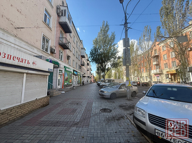 Продажа коммерческой Недвижимости - 15 квадратных метров Торгового Помещения в Центре Макеевки!Торг Макеевка - изображение 4