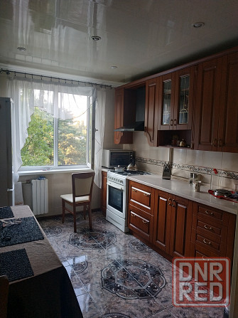 Продам 2-х комнатную квартиру на Цветочном возле храма. Донецк - изображение 1