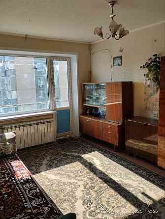 Продаётся 1 к.кв-ра на Левом берегу , Восточный, р-он рынка Денис Мариуполь