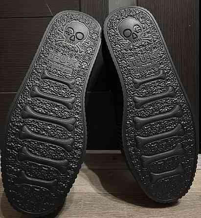 платформы StratoCreeper Black Velvet верх из черного бархата легкая подошва на платформе длинной 7,5 Донецк