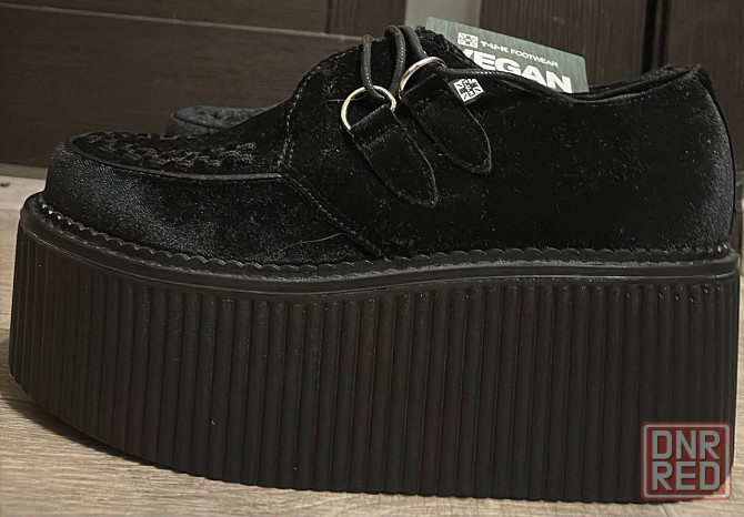 платформы StratoCreeper Black Velvet верх из черного бархата легкая подошва на платформе длинной 7,5 Донецк - изображение 1