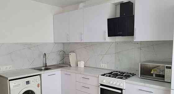 Сдам 1-комнатную квартиру в Ворошиловском районе, площадь Ленина. Донецк