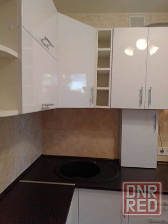 Сдается 1 ком. кв в Кировском районе, Текстильщик, 19 шахта Донецк - изображение 2