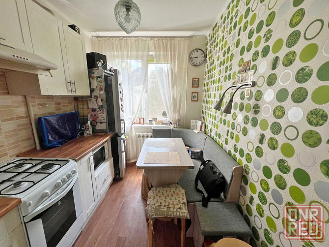 Предлагается на продажу светлая и уютная 2-хкомн. кв в отличном р-не по ул. Нижнекурганская Донецк - изображение 1