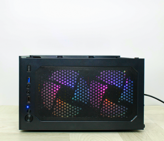 Игровой компьютер Byte-Pixeblaster| Xeon E5 2670 V3 (12ядер/24потока) | 500w | Ssd 480гб | 16гб Ddr4 Макеевка