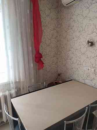 Продажа 2-х комнатная квартира, дворец 21 съезда, ул.Малахова Донецк