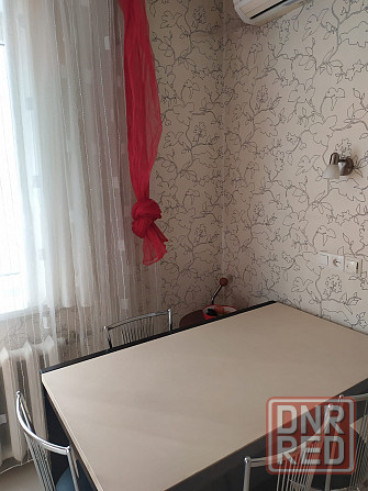 Продажа 2-х комнатная квартира, дворец 21 съезда, ул.Малахова Донецк - изображение 2