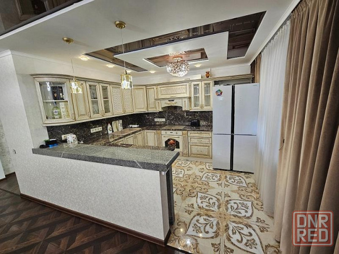 4 комнатная площадь Ленина Донецк - изображение 1