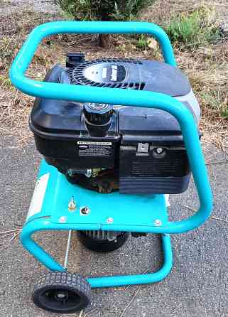 Генератор бензиновый Diablo 2400. Мощность 1,8 кВт. Горловка