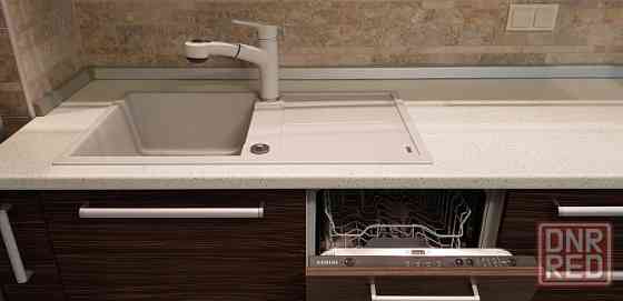 Продам новую 3 к.кв новострой 125 кв м с паркингом Розы-Люксембург Донецк