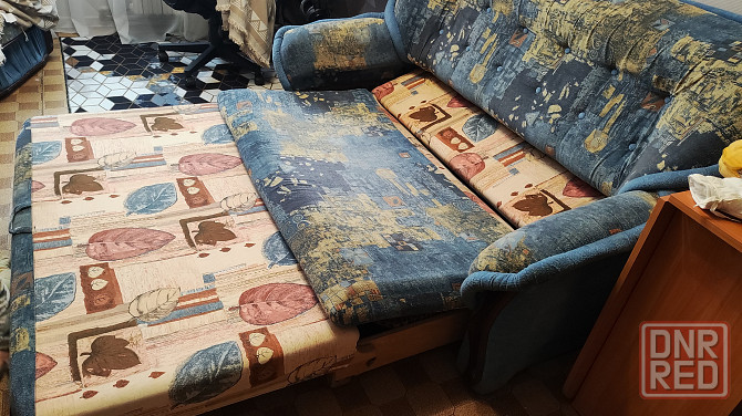 Продам диван книжка 6000 руб торг! Донецк - изображение 2