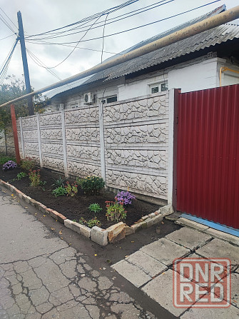 Продаю хороший,жилой дом. Ориентир ост Школа, ( 7 больница) Макеевка - изображение 1