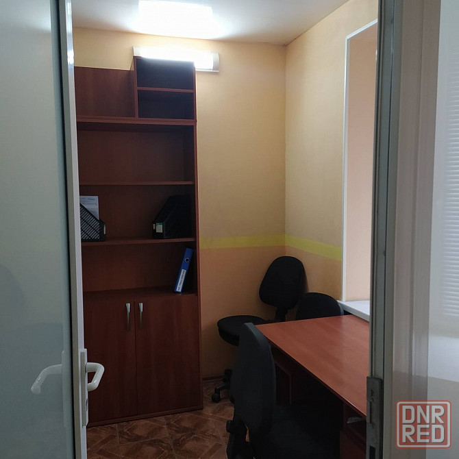 Предлагается на продажу 2-хкомнатная квартира, переоборудованная под офис в Калининском р-не! Донецк - изображение 2