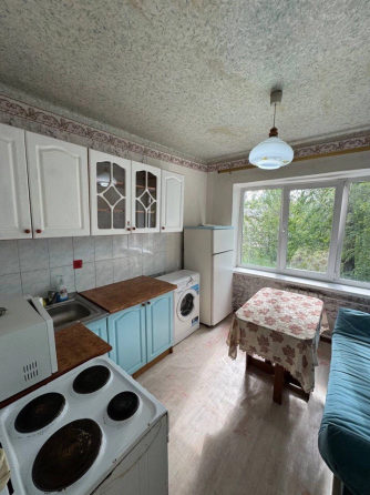 Сдам 2х комн квартиру Пролетарский район ул Шахтная Донецк