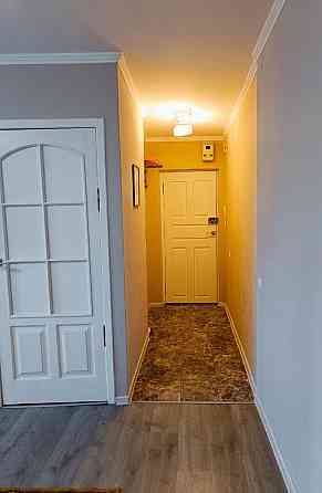 продам 2х комнатную пл. Ленина собственник Донецк