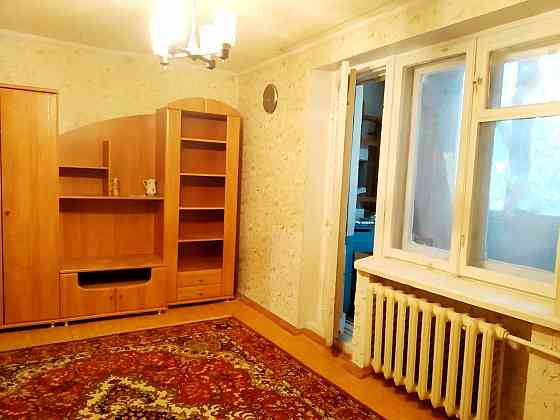 Продаётся 2 к.кв. м-н Азотный. Донецк