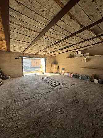 Гараж, м-н зеленый ор-р ост. жби э Макеевка