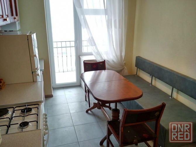 Сдается в аренду 1-комнатная квартира в Ворошиловском районе , ориентир библиотека им.Крупской. Донецк - изображение 1