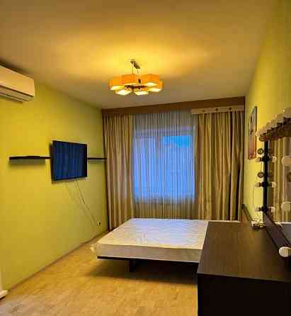 Сдам в аренду уютную, теплую и просторную 2х комнатную квартиру в Калининском районе Донецк