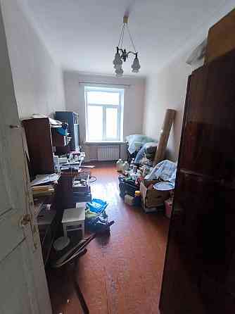 Продаётся просторная трёхкомнатная квартира в живописном районе города Мариуполь Мариуполь