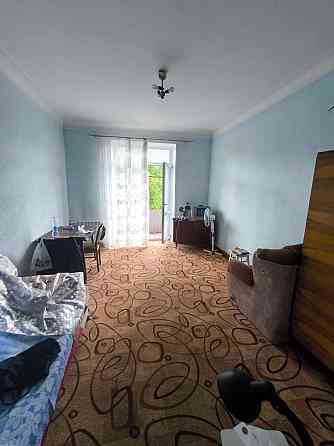 Продаётся просторная трёхкомнатная квартира в живописном районе города Мариуполь Мариуполь