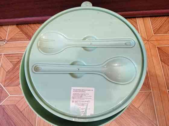 Продам салатник миску с приборами 5л Донецк