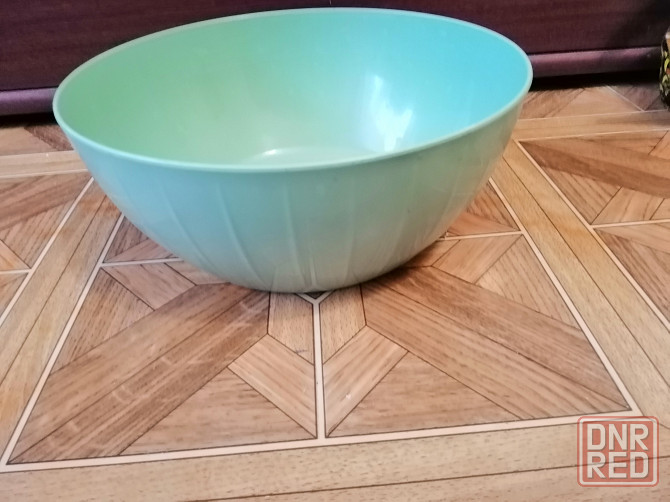 Продам салатник миску с приборами 5л Донецк - изображение 3