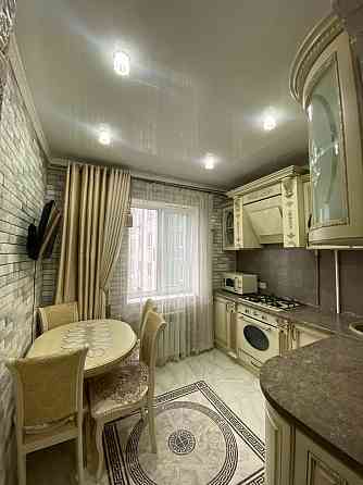 Продажа 2к.кв с шикарным ремонтом и мебелью пр.Ленинский, Голубой-1! Вода круглосуточно! Донецк