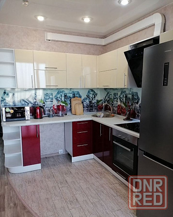 Сдаю студию 35.0 м² этаж 5, район Ворошиловский, Бульвар Шевченко, ориентир Крытый рынок Донецк - изображение 4