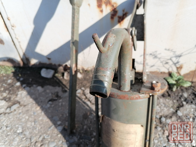 Насос поршневой ручной р - 277. Новый. 90 - е. г. Чернигов (Украина). Стаханов - изображение 3