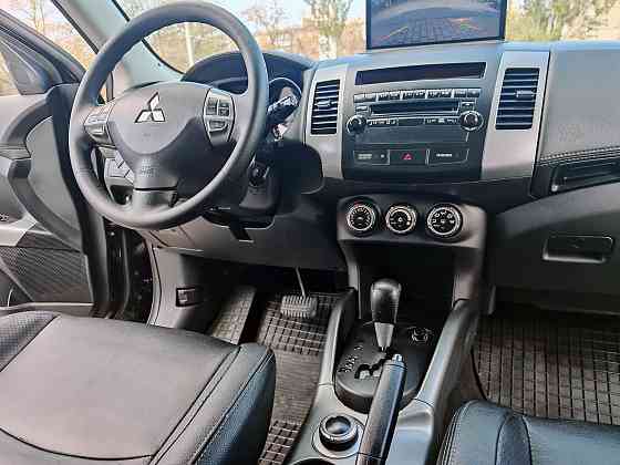 2011 Mitsubishi Outlander XL 2.4 CVT 4x4 Донецк