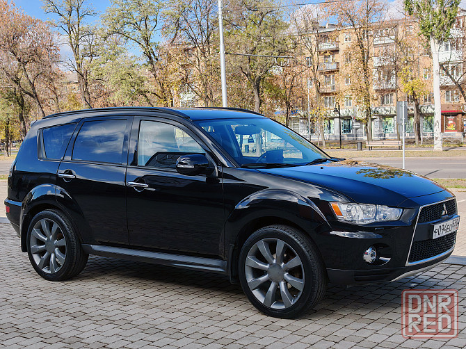 2011 Mitsubishi Outlander XL 2.4 CVT 4x4 Донецк - изображение 1