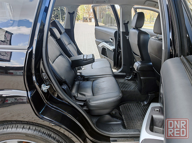 2011 Mitsubishi Outlander XL 2.4 CVT 4x4 Донецк - изображение 7