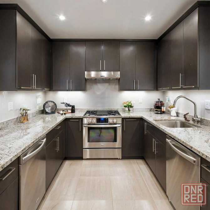 Продается светлая 2-комнатная квартира на Текстильщике, 5/5 эт., 50 м². Документы готовы. Донецк - изображение 2