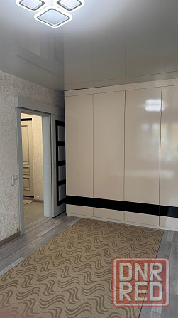 Однокомнатная квартира в Буденовском районе на ул. Независимости (ориентир кафе "Базилик"). Донецк - изображение 2