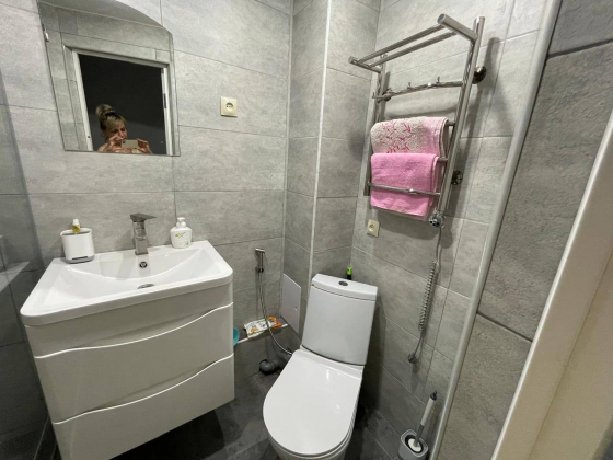 Сдаётся: 1-ая квартира Район: Киевский, Университетская улица Донецк