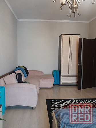 Однокомнатная квартира в Ворошиловском районе по улице Артема (ориентир Дом Кино). Донецк - изображение 2