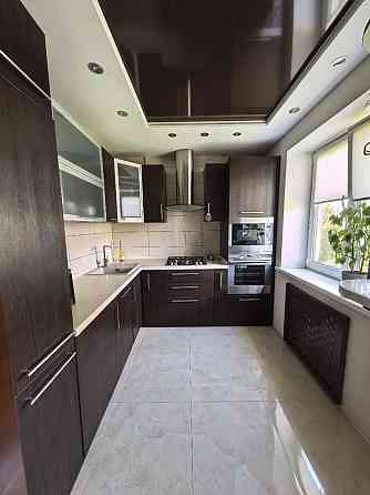 3 комнатная квартира Макеевка ул. Успенского 3 Макеевка