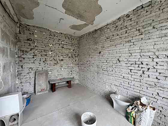 Продается двухкомнатная квартира Мариуполь