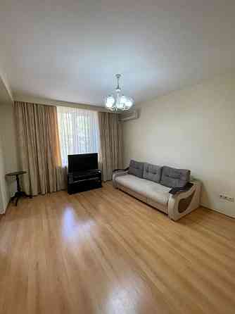 Сдам двухкомнатную квартиру на площади Ленина Донецк