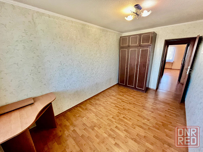 Продажа 3 ком. кв-ры по бул. Школьный в Ворошиловском р-не, г. Донецк Донецк - изображение 2
