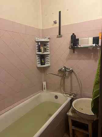 3 комнатная квартира бульвар Шахтостроителей д24 Донецк