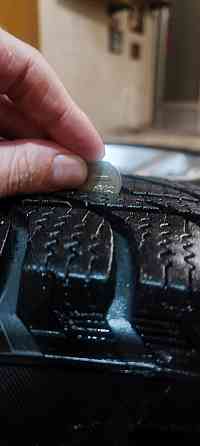 Продам колеса зимние Донецк