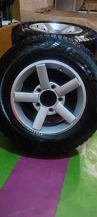 Продам колеса зимние Донецк