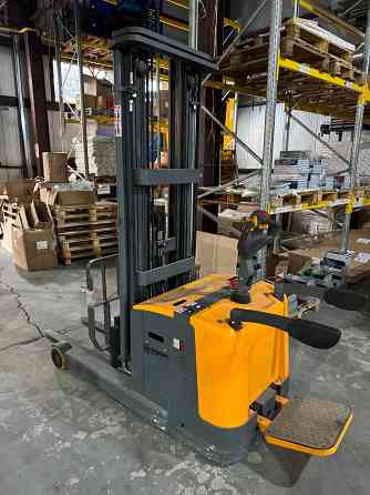 Новый ричтрак-погрузчик-штабелер Донецк