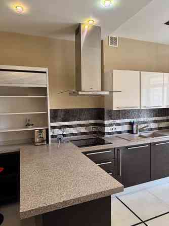 Продам 3к кв новострой Замковый Донецк